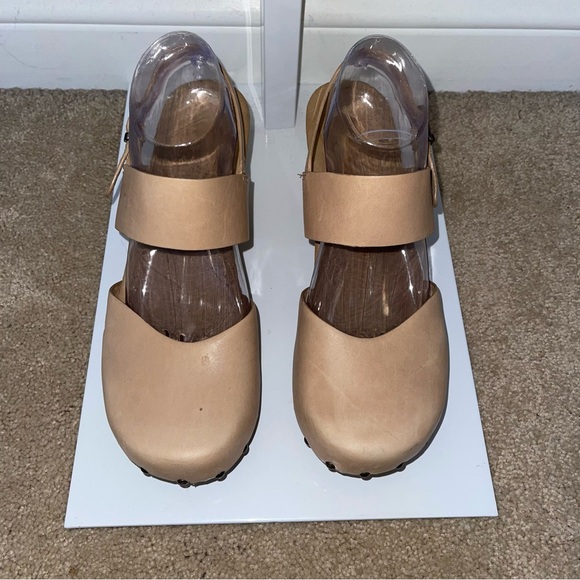 Dansko Natural Leather Wood Clog Sandals – Size 40 (9.5-10 US Size) - Picture 2 of 6